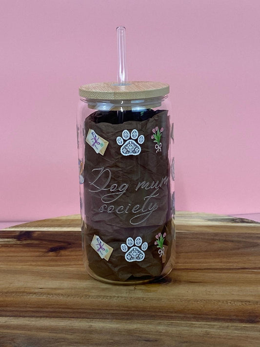 Dog Mum Society Glass Can with Bamboo Lid & Glass Straw – Dog Lover Iced Coffee Cup